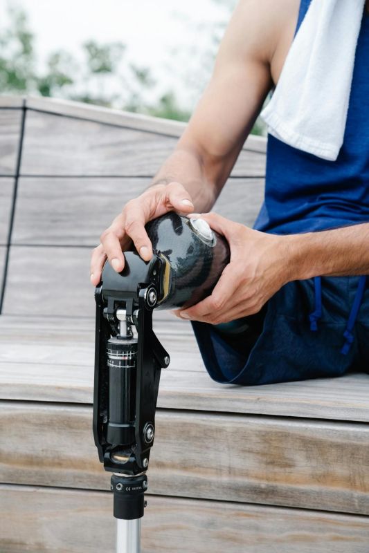 What should be paid attention to when installing prostheses?